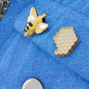 Pin Abejita